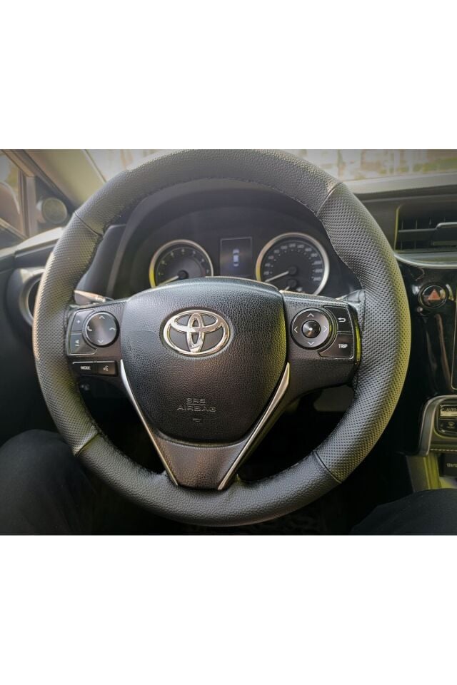 Dikişli Direksiyon Kılıfı Ithal Deri Noktalı/damarlı Siyah Dikişli Toyota Corolla İçin