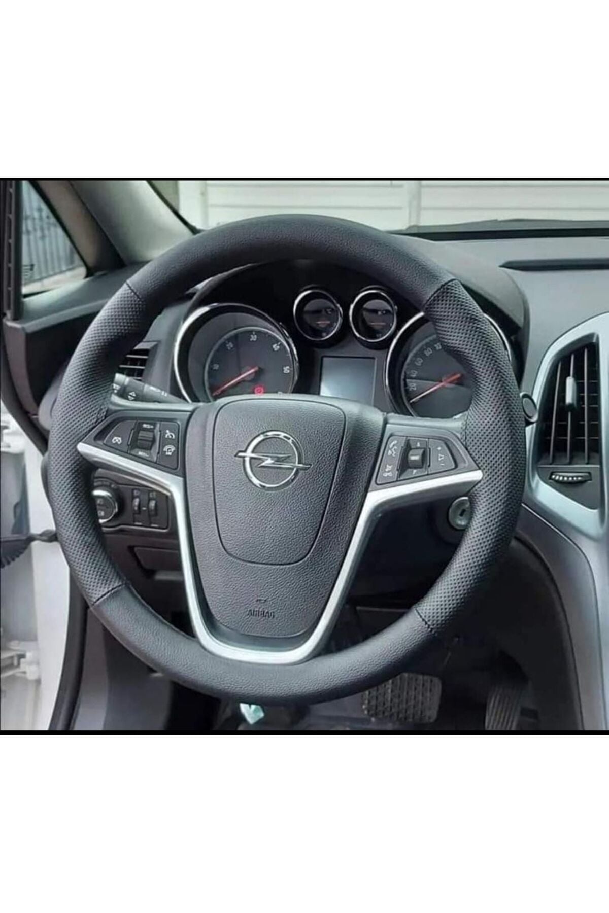 Dikişli Deri Direksiyon Kılıfı Damarlı/noktalı Ithal Deri Siyah Dikişli Opel Grubu