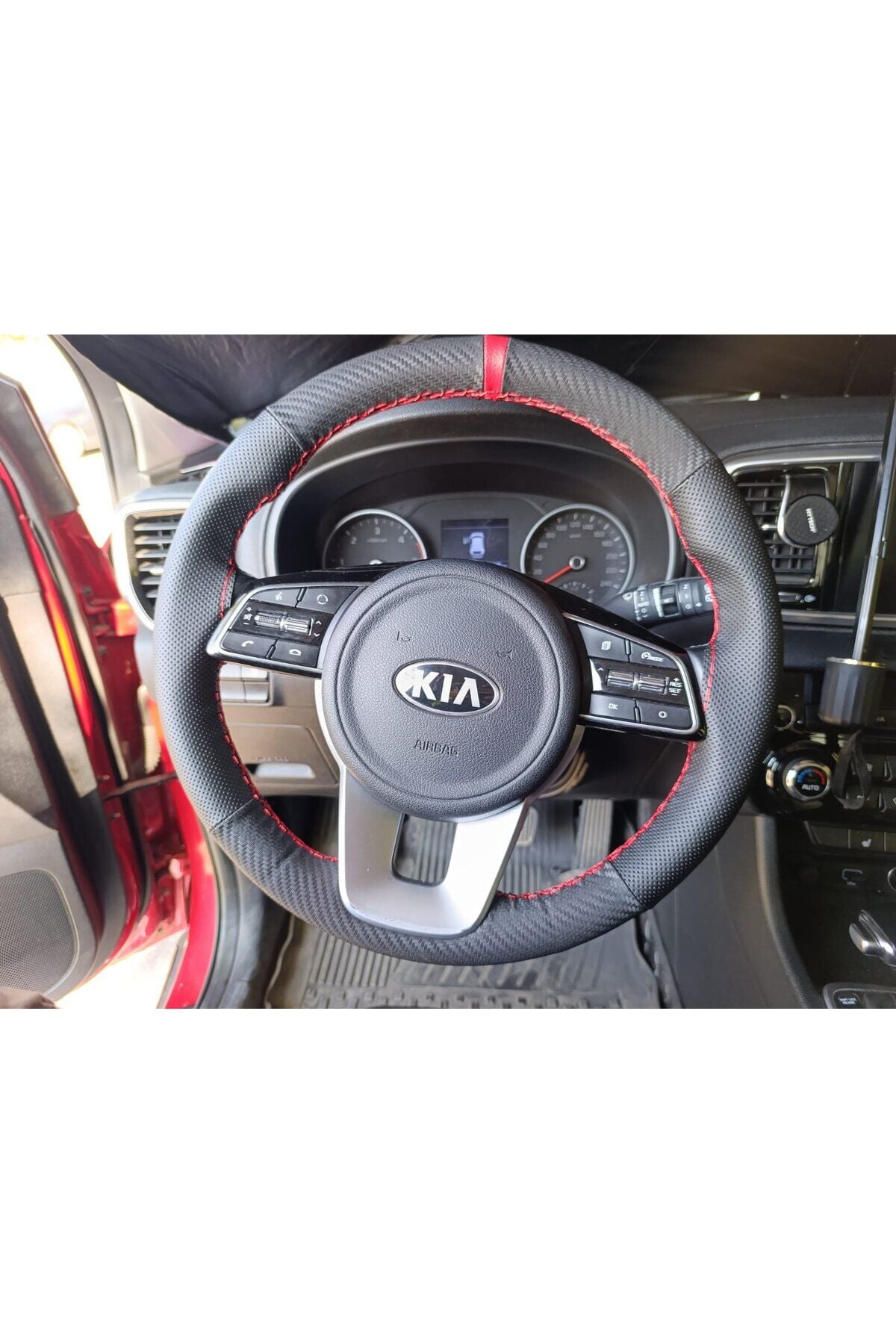 DİKİŞLİ DİREKSİYON KILIFI KARBON / NOKTA KIRMIZI YÜZÜK KIRMIZI DİKİŞLİ KİA SPORTAGE İÇİN