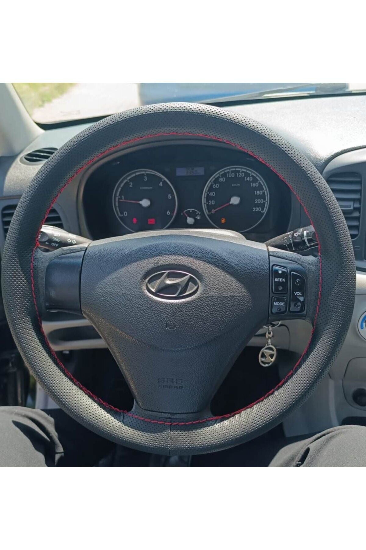 DİKİŞLİ DİREKSİYON KILIFI NOKTALI DERİ KIRMIZI DİKİŞLİ HYUNDAİ ACCENT ERA ATOS GETZ İÇİN