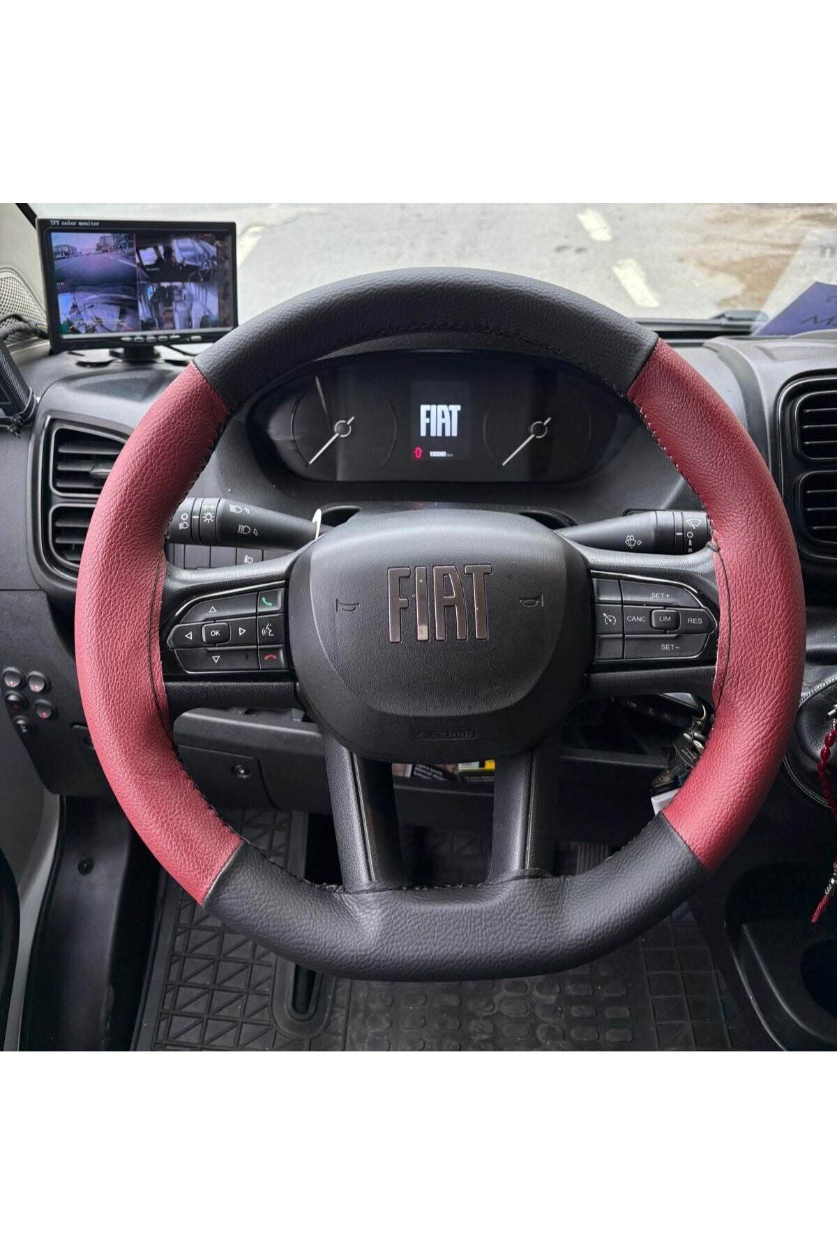 DİKİŞLİ DİREKSİYON KILIFI BORDO / SİYAH DERİ SİYAH DİKİŞLİ FİAT DUCATO FOTODAKİ DİREKSİYON İÇİN