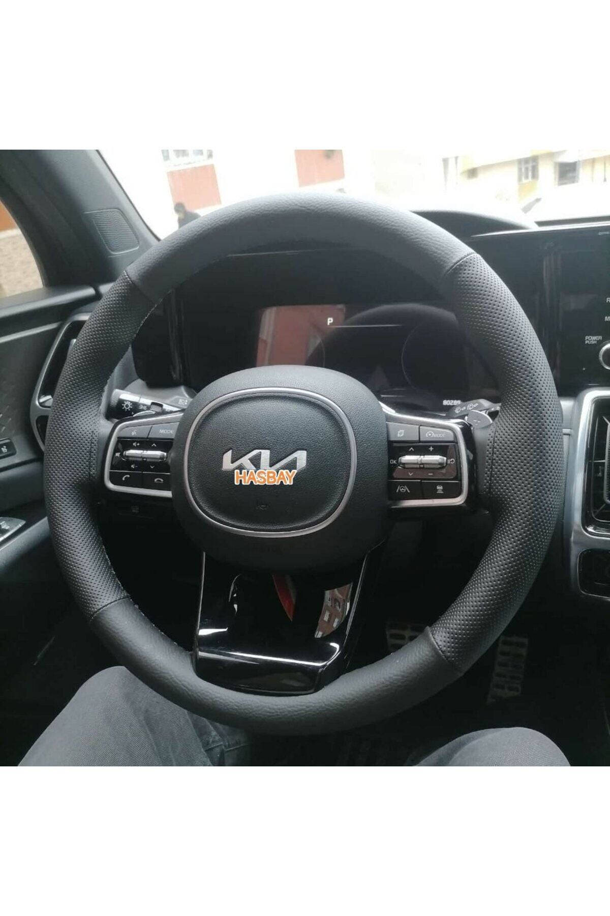 DİKİŞLİ DİREKSİYON KILIFI NOKTALI / SİYAH DERİ SİYAH DİKİŞLİ KİA CEED SPORTAGE İÇİN