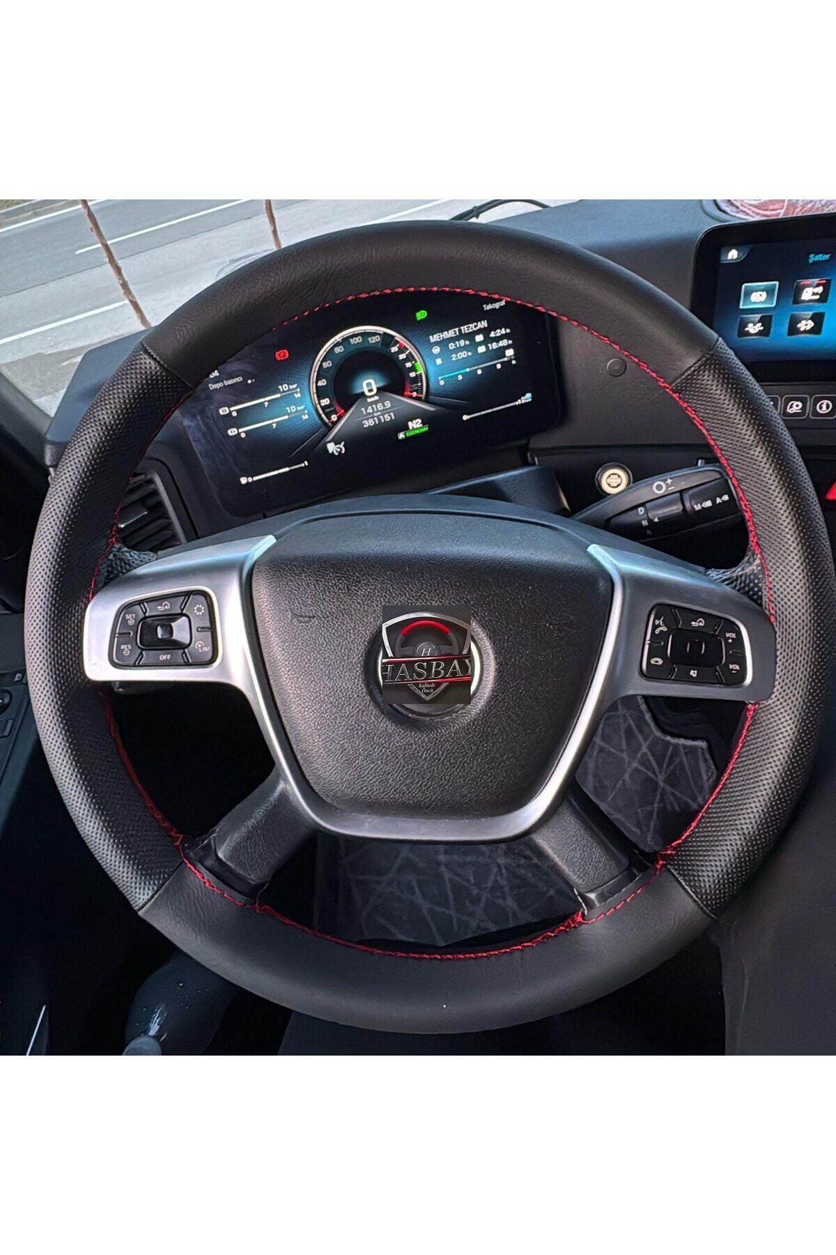 DİKİŞLİ DİREKSİYON KILIFI NOKTALI / SİYAH DERİ KIRMIZI DİKİŞLİ MERCEDES TIR KAMYON BU DİREKSİYONA