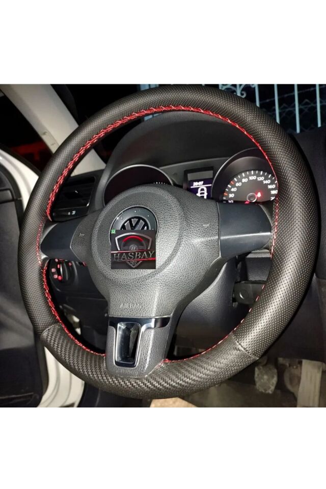 DİKİŞLİ DİREKSİYON KILIFI KARBON / NOKTA DERİ 2 PARÇA KIRMIZI DİKİŞLİ VW POLO BU DİREKSİYON İÇİN