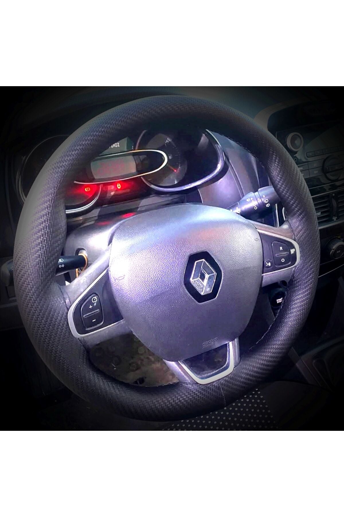 DİKİŞLİ DİREKSİYON KILIFI KARBON DERİ SİYAH DİKİŞLİ RENAULT CLİO İÇİN