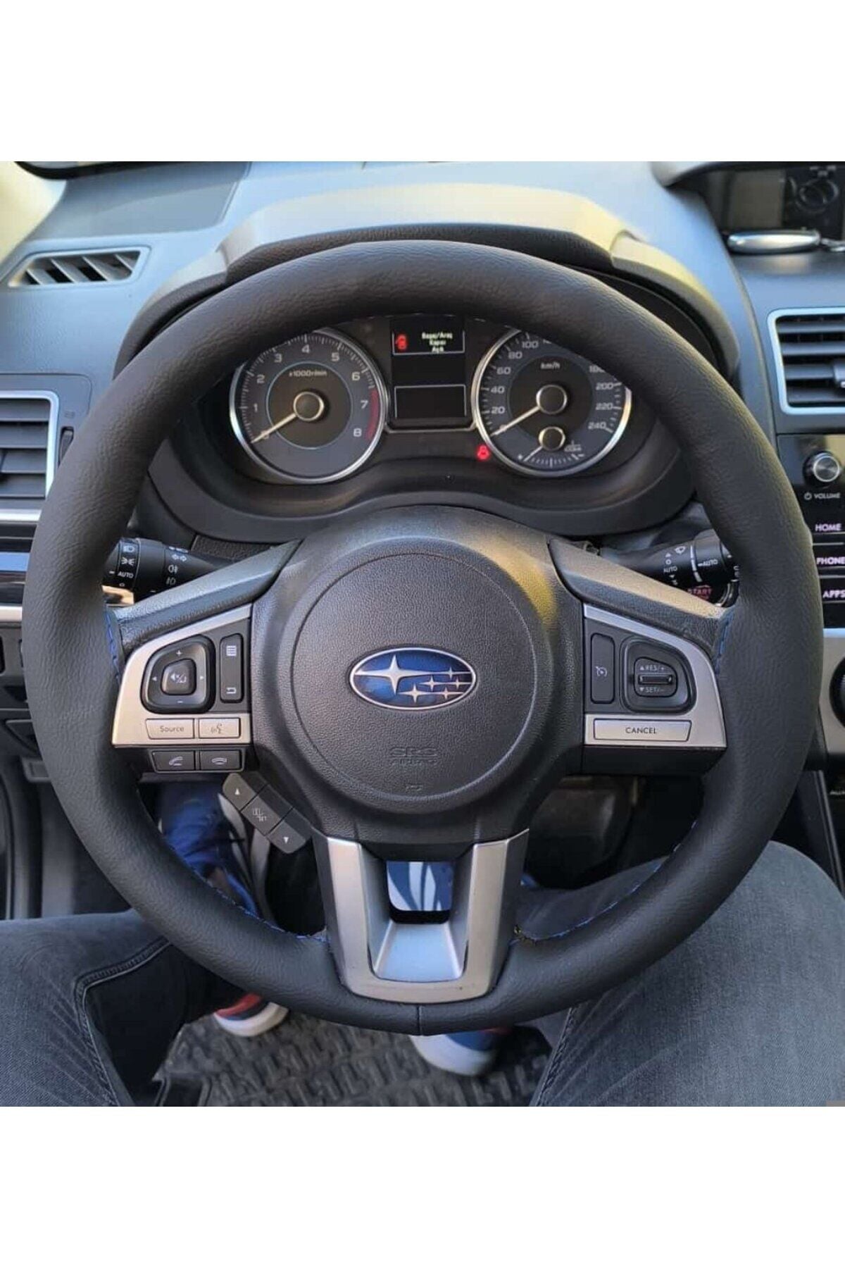 DİKİŞLİ DİREKSİYON KILIFI SİYAH MAVİ DİKİŞLİ SUBARU FORESTER İÇİN