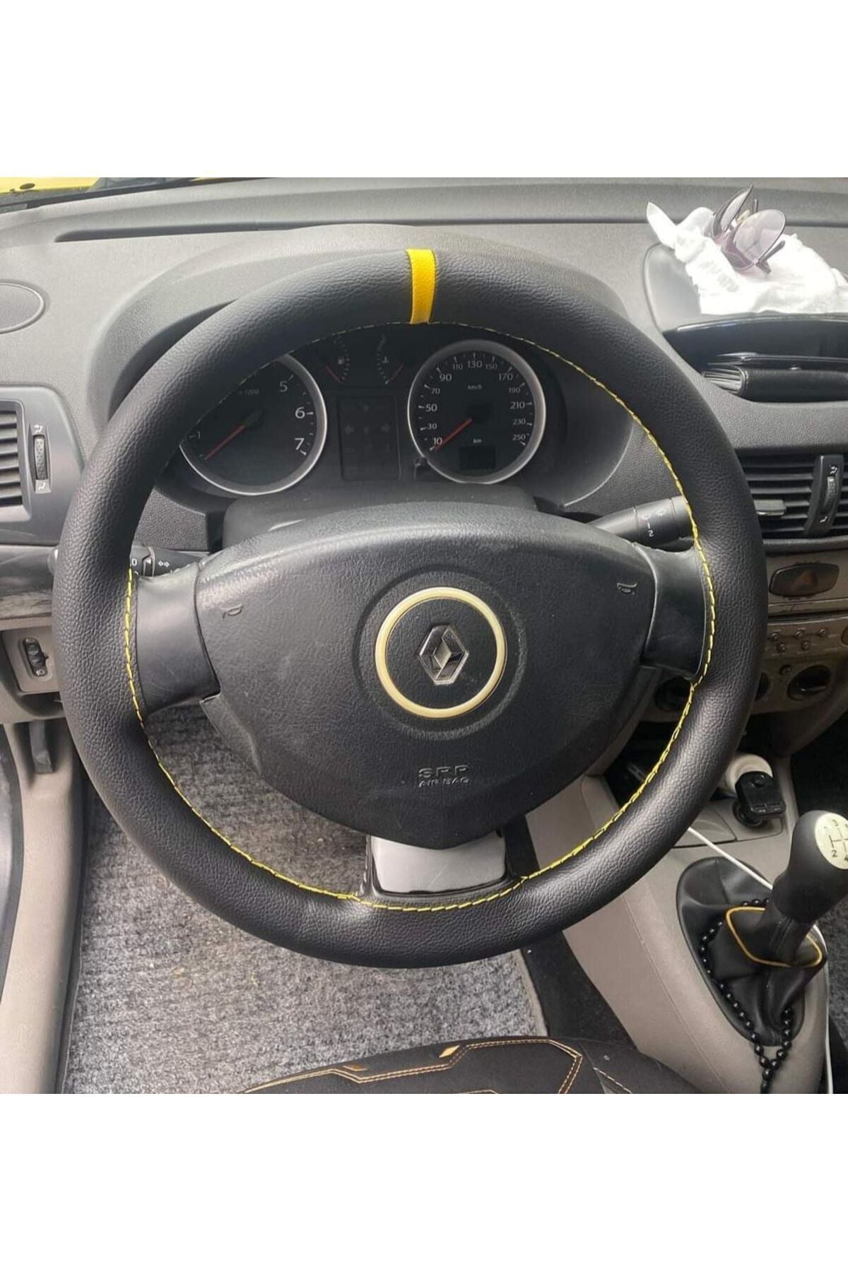 Dikişli Direksiyon Kılıfı Damarlı Siyah Sarı Yüzük/dikişli Renault Clio