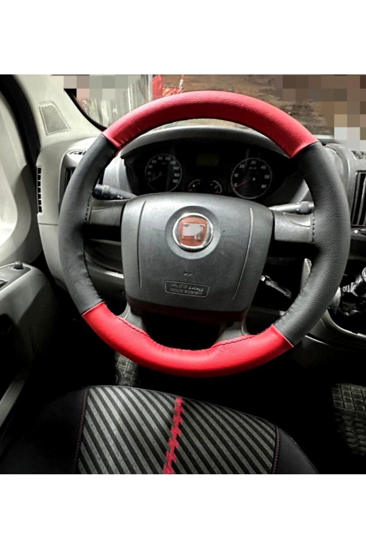 DİKİŞLİ DİREKSİYON KILIFI SİYAH / KIRMIZI DERİ SİYAH DİKİŞLİ F.IAT DUCATO FOTODAKİ İÇİN