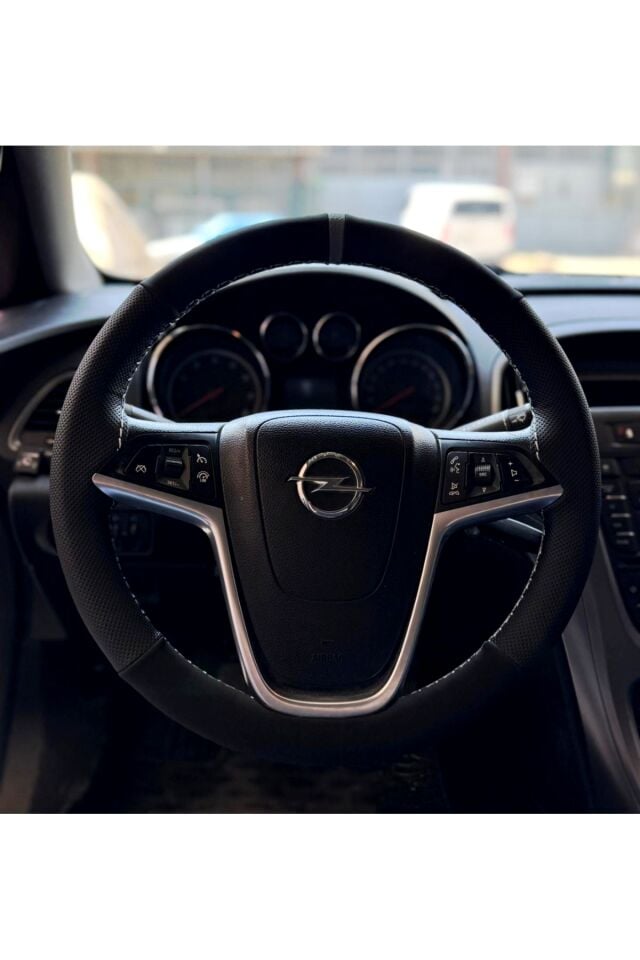 DİKİŞLİ DİREKSİYON KILIFI NOKTALI DERİ NUBUK DERİ GRİ YÜZÜK GRİ DİKİŞLİ OPEL ASTRA J İCİN