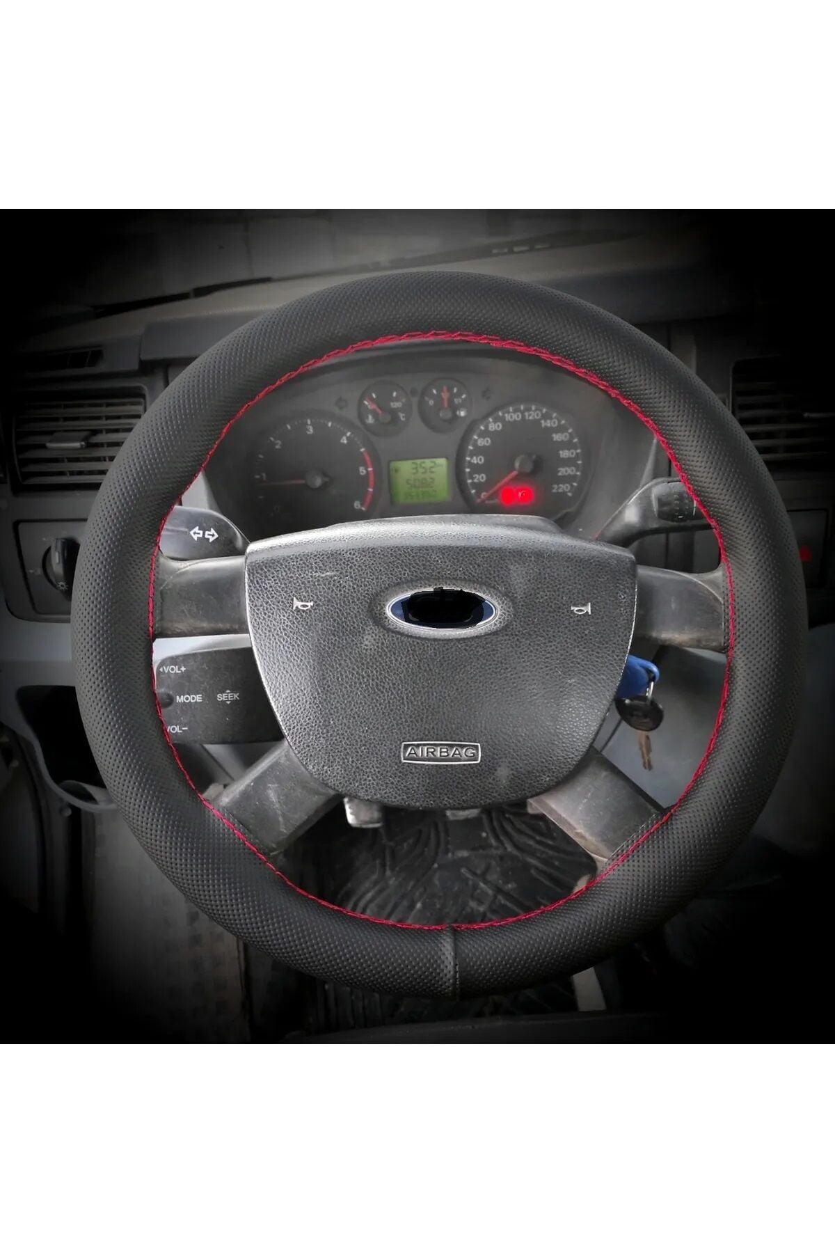 DİKİŞLİ DİREKSİYON KILIFI İTHAL NOKTALI DERİ KIRMIZI DİKİŞLİ FORD TRANSİT İÇİN