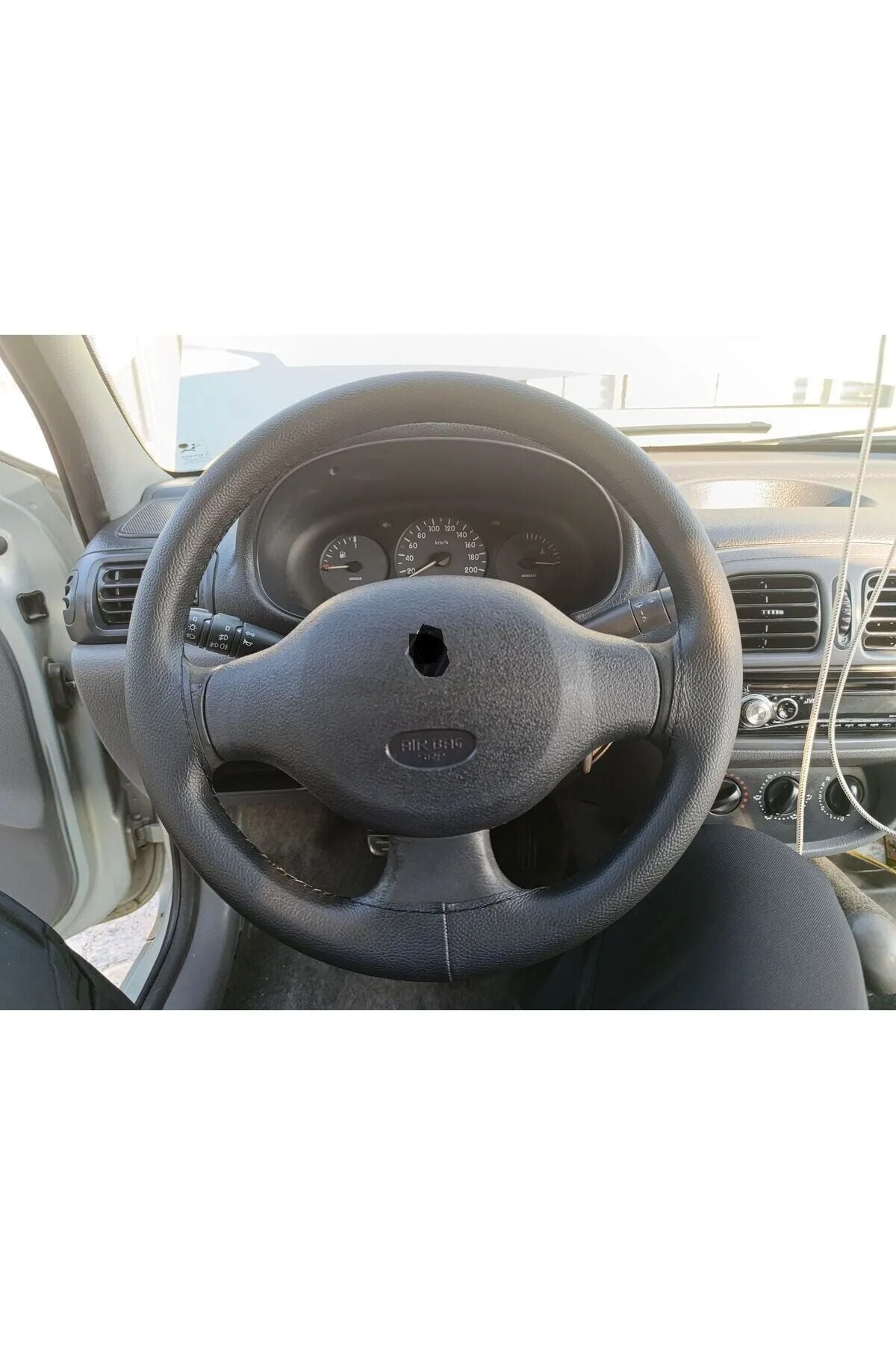 Dikişli Direksiyon Kılıfı Damarlı Siyah Deri Siyah Dikişli Renault Clio 2007 Öncesi İçin