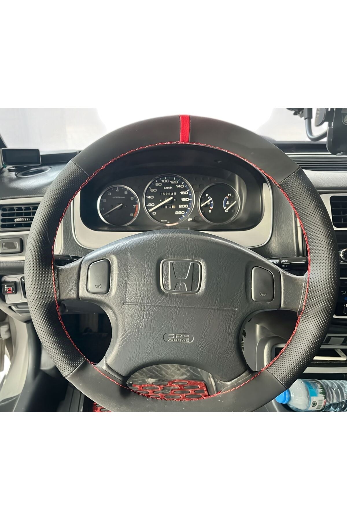 DİKİŞLİ DİREKSİYON KILIFI NUBUK NOKTALI DERİ KIRMIZI YÜZÜK KIRMIZI DİKİŞLİ HONDA CİVİC 2001 KASA