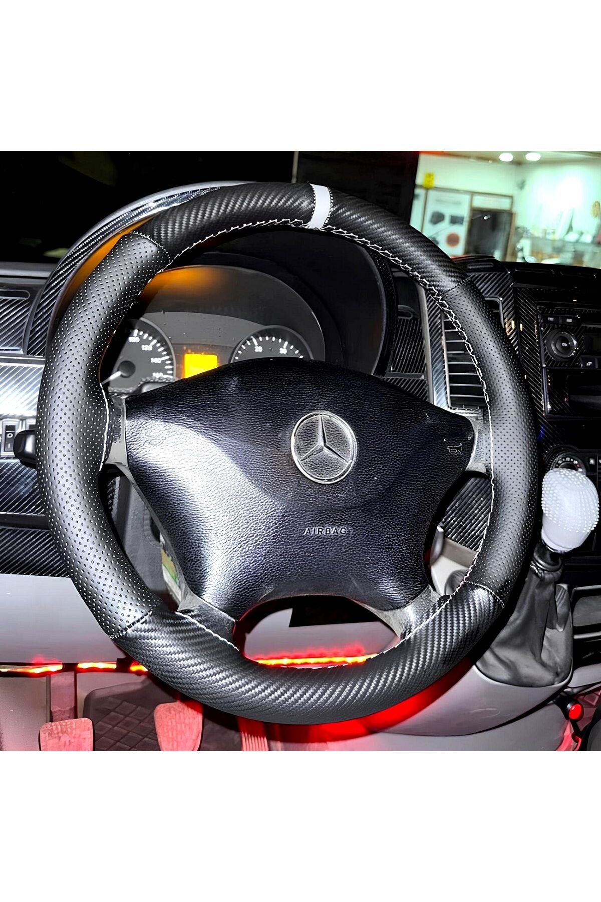 DİKİŞLİ DİREKSİYON KILIFI KARBON NOKTA DERİ GRİ YÜZÜK GRİ DİKİŞLİ MERCEDES SPRİNTER İÇİN 2014 ÖNCESİ