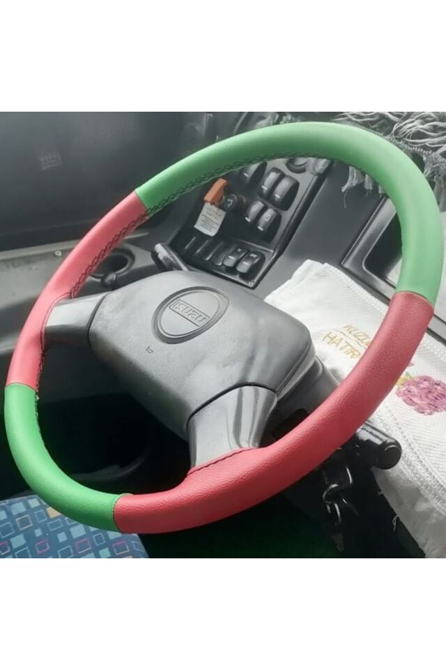 DİKİŞLİ DİREKSİYON KILIFI YEŞİL DERİ KIRMIZI DERİ SİYAH DİKİŞLİ ISUZU OTOBÜS İÇİN