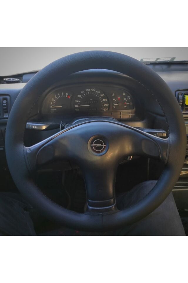 DİKİŞLİ DİREKSİYON KILIFI SİYAH DERİ SİYAH DİKİŞLİ OPEL VECTRA A İÇİN