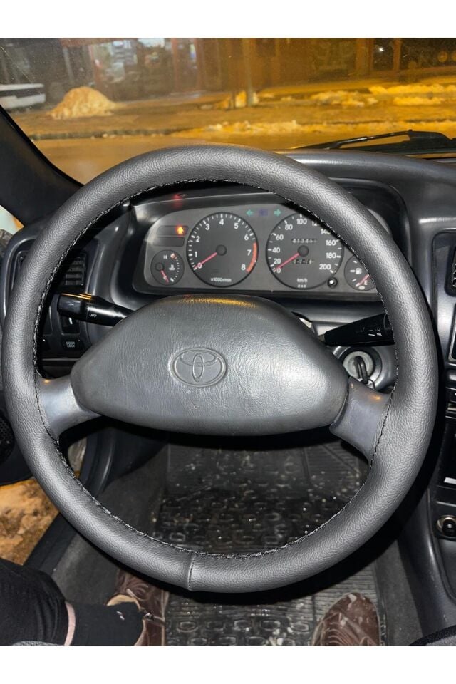 Dikişli Direksiyon Kılıfı Siyah Deri Siyah Dikişli Toyota Corolla 1.3 Xl İçin